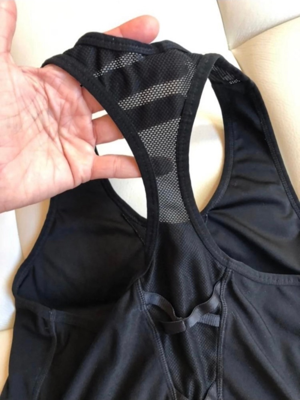 Athletic tank top (M) - Picture 5 of 6